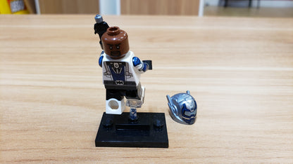 New, Complete LEGO® Collectible Minifigures Set colmar2-8 - Goliath, Marvel Studios, Series 2 (Complete Set with Stand and Accessories)