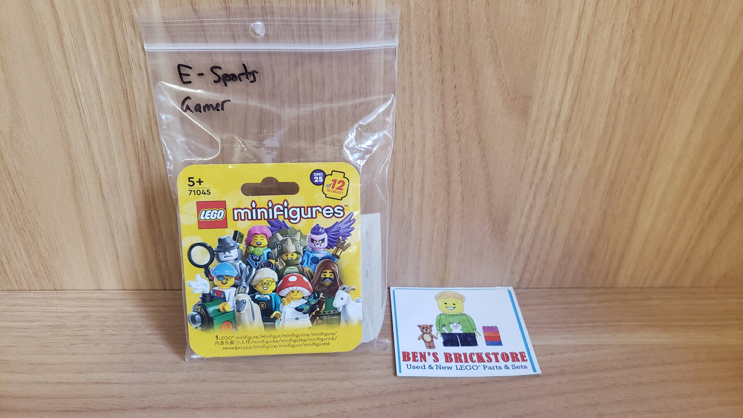 New, Complete LEGO® Collectible Minifigures Set col25-2 - E-Sports Gamer, Series 25 (Complete Set with Stand and Accessories)
