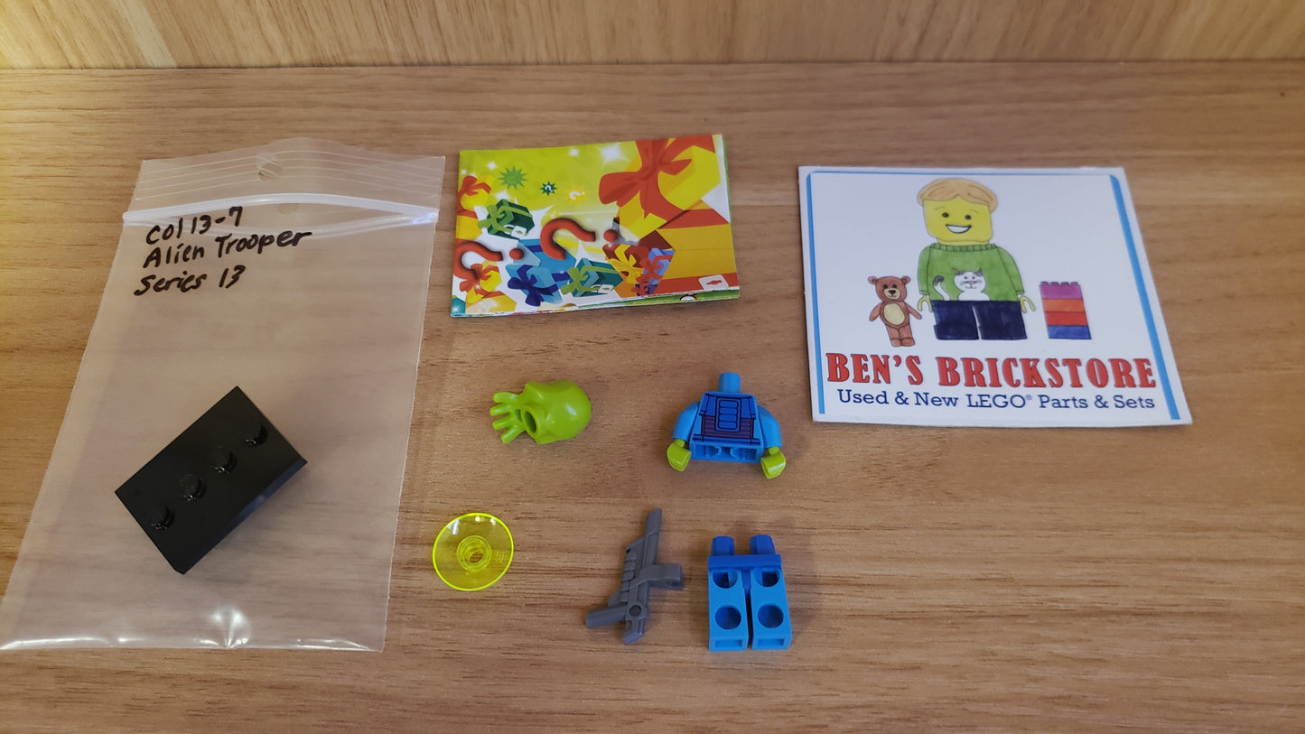 New, INCOMPLETE LEGO® Collectible Minifigures Set col13-7 - Alien Trooper, Series 13 (Complete Set with Stand and Accessories)