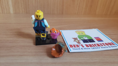 New, Sealed LEGO® Collectible Minifigures Set col29-2 Marine Biologist, Series 29 (Complete Set with Stand and Accessories)