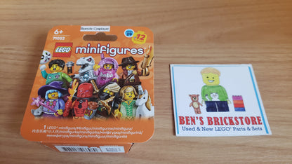 New, Sealed LEGO® Collectible Minifigures Set col29-3 Bionicle Cosplayer, Series 29 (Complete Set with Stand and Accessories)